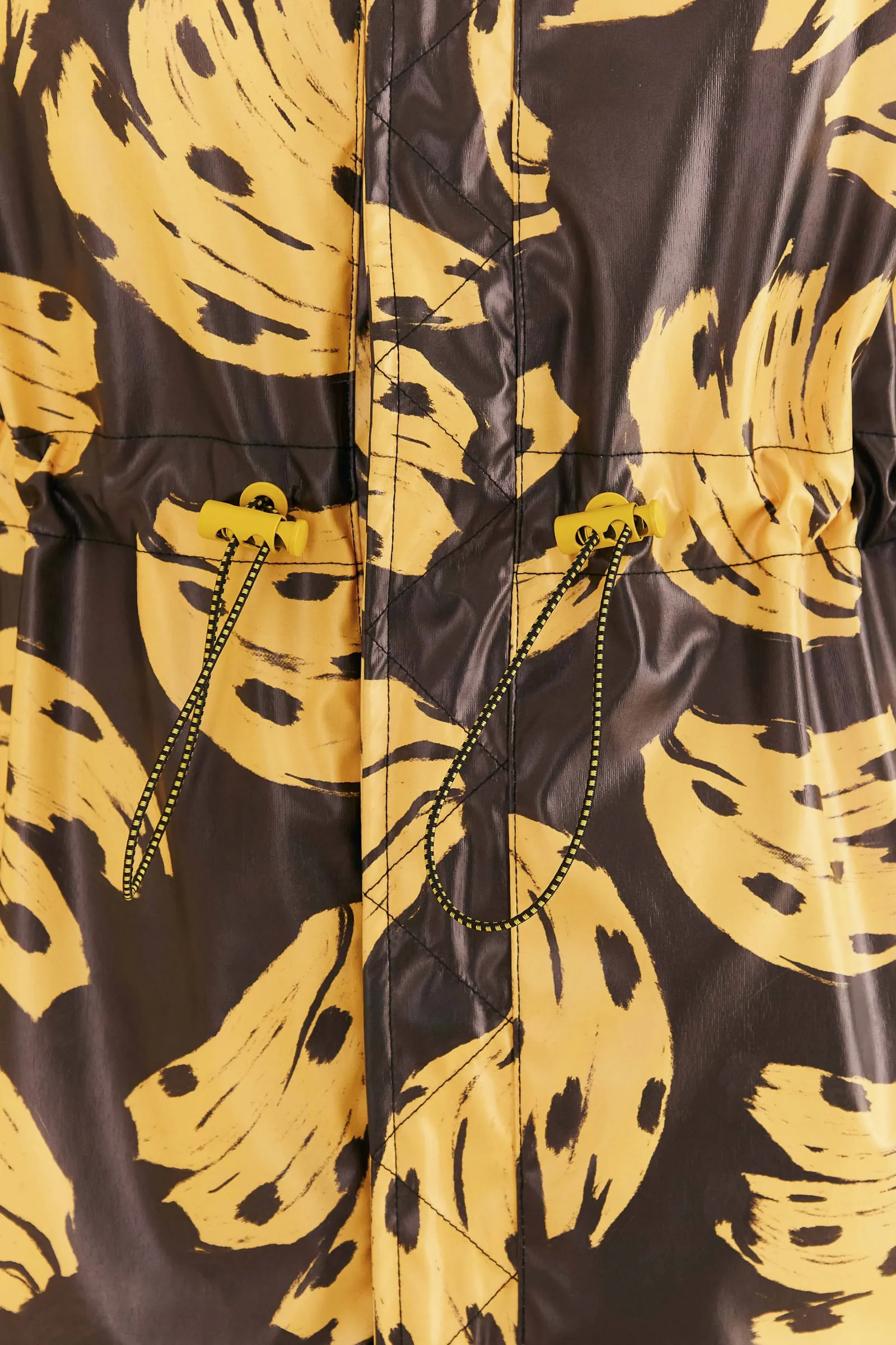 BLACK BOSSA BANANA RAINCOAT