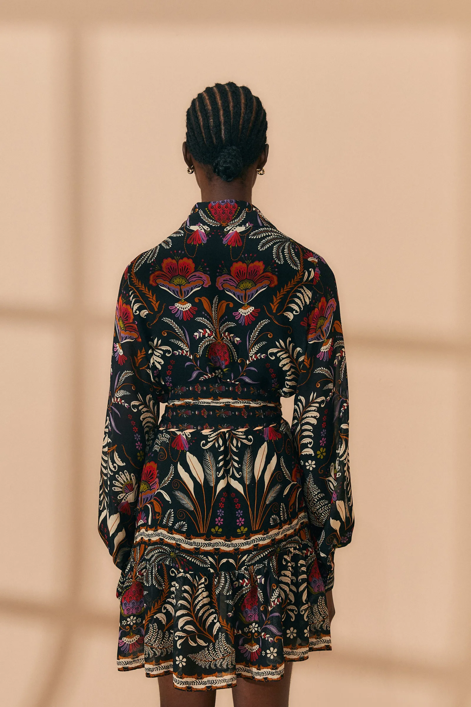 BLACK CLASSIC GARDEN LONG SLEEVE MINI DRESS