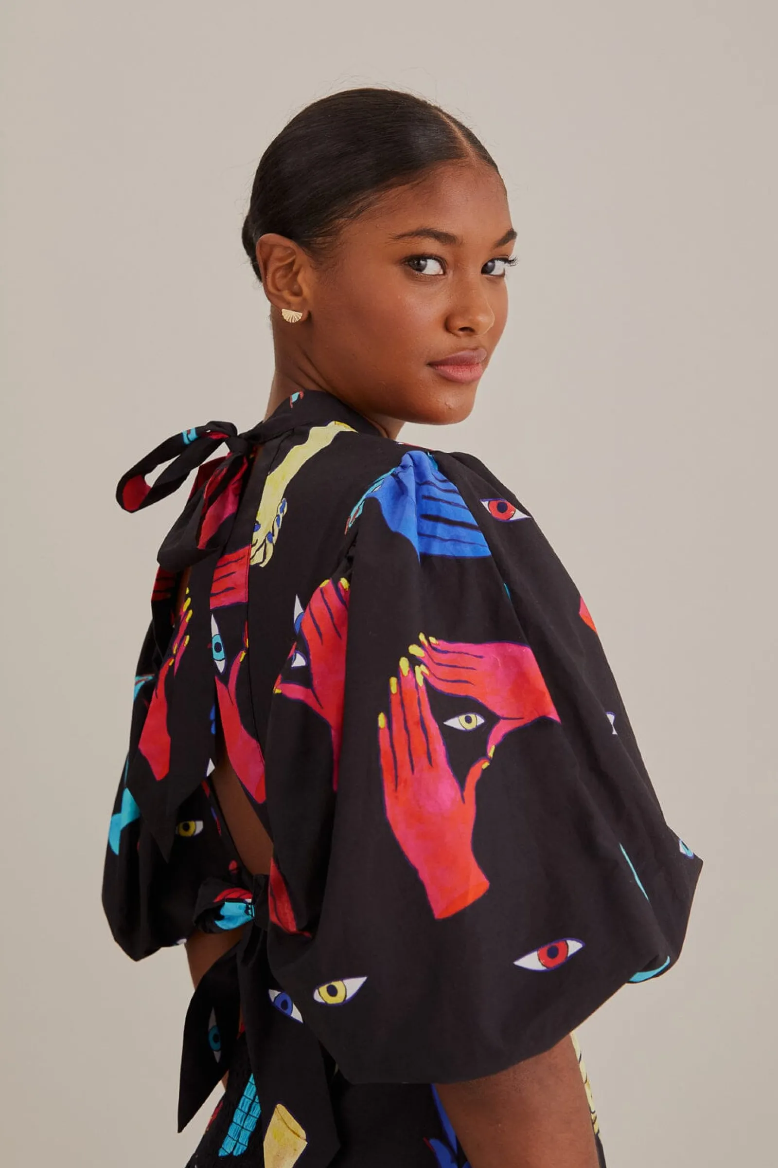 BLACK COLORFUL TOGETHER SHORT SLEEVE MIDI DRESS