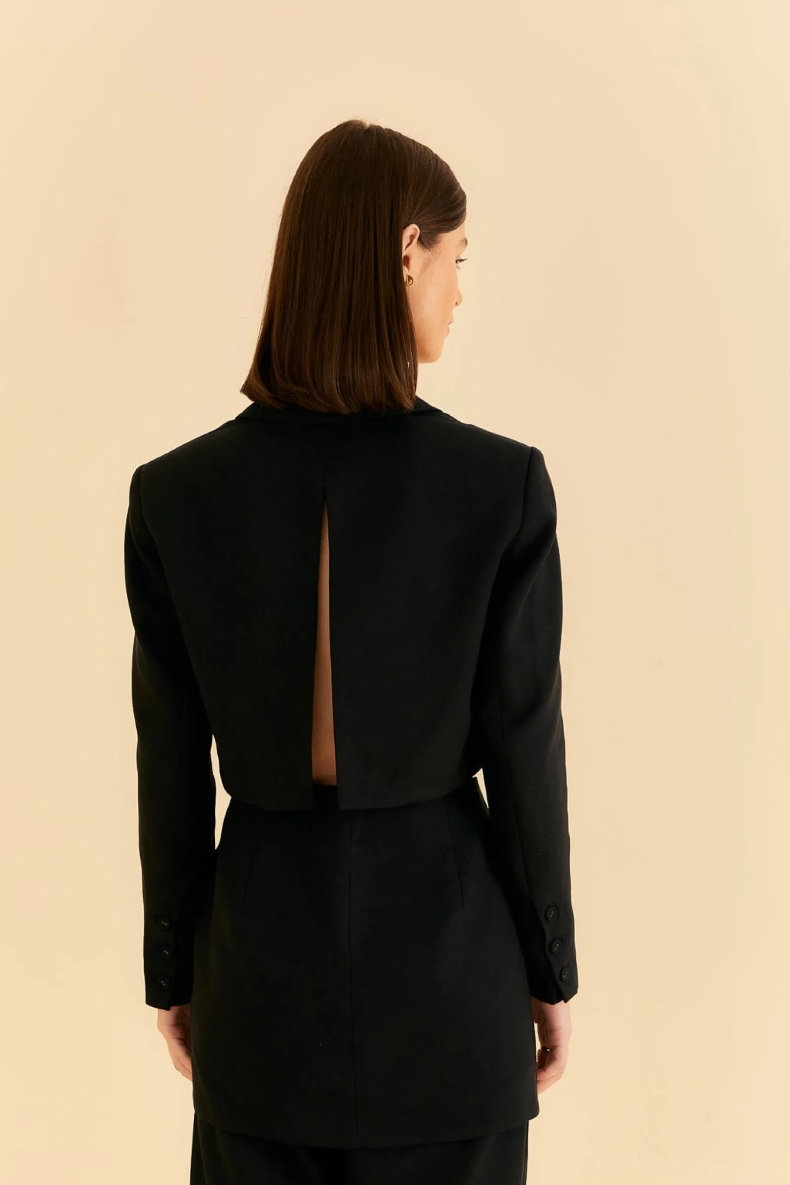 BLACK CUT OUT BLAZER