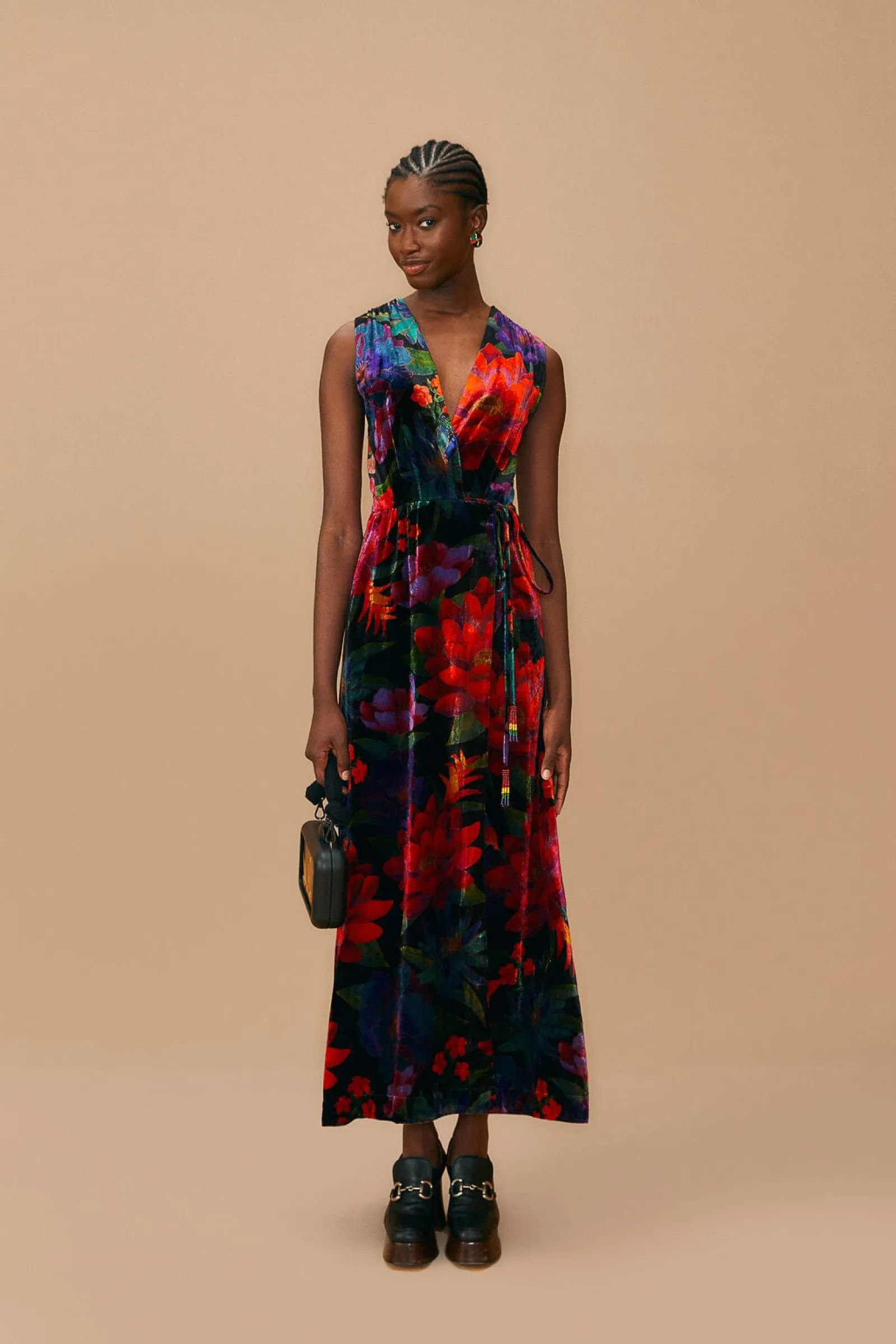  BLACK FLOWER SEASON MAXI WRAP DRESS