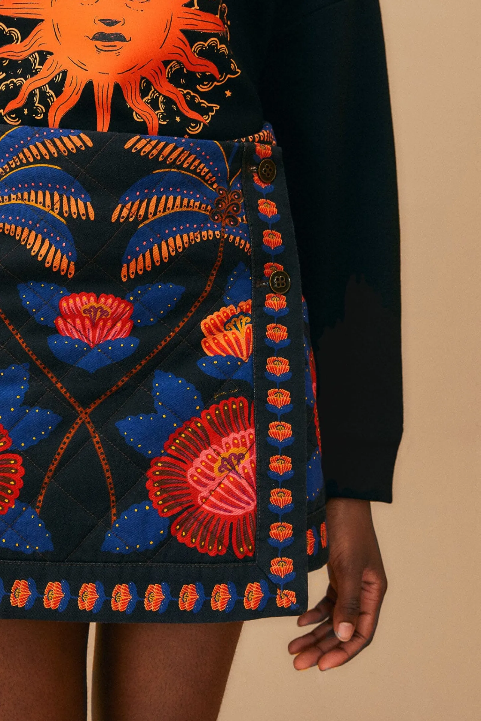 BLACK LIVING BLOOM MINI SKIRT