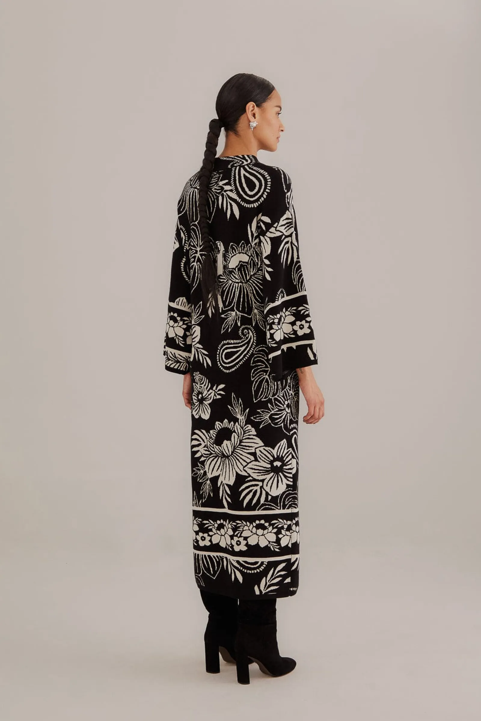 BLACK PAISLEY BLOOM KNIT DRESS
