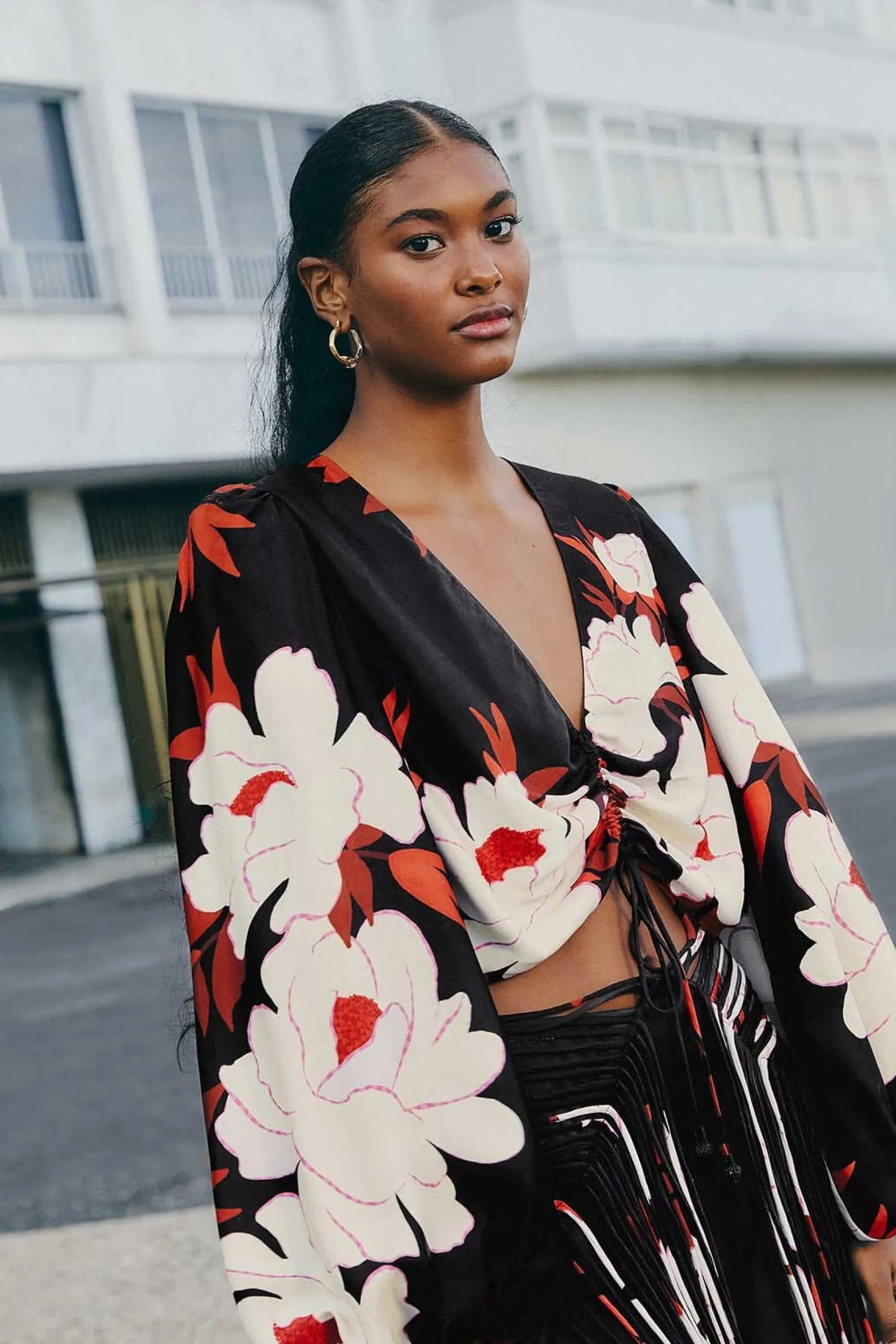  BLACK PEONY LONG SLEEVE BLOUSE