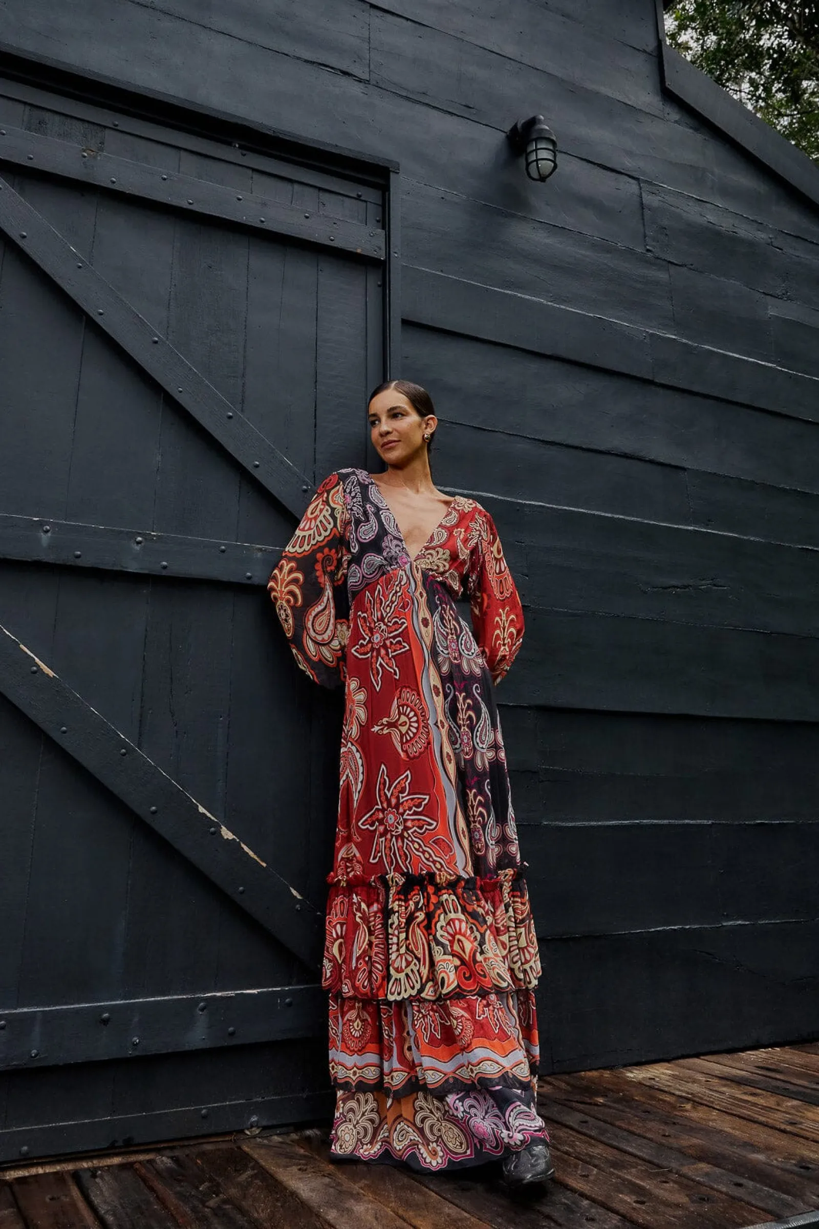 BLACK SWEET MERMAIDS V NECK MAXI DRESS