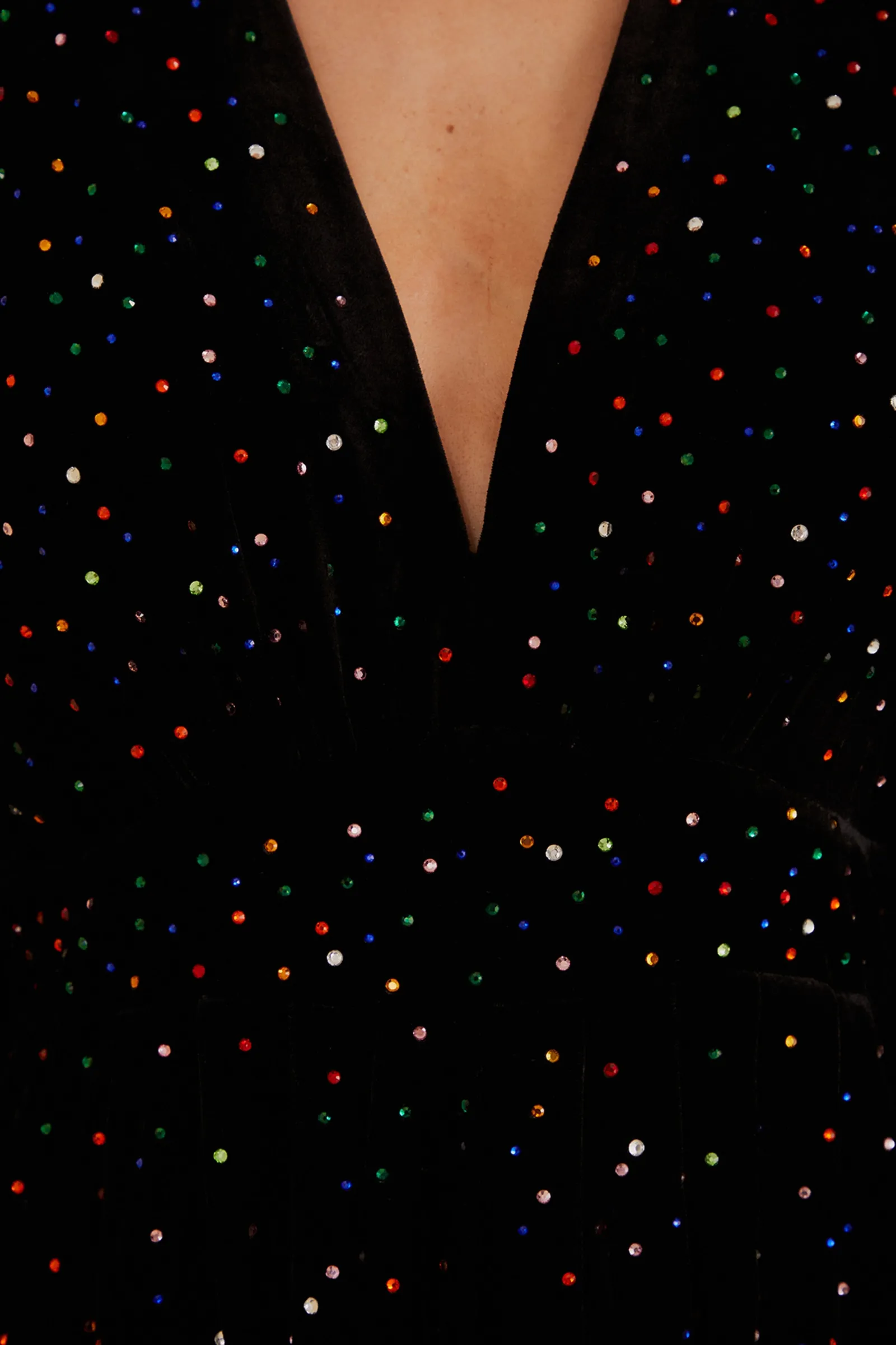 BLACK VELVET SHORT SLEEVE MIDI DRESS