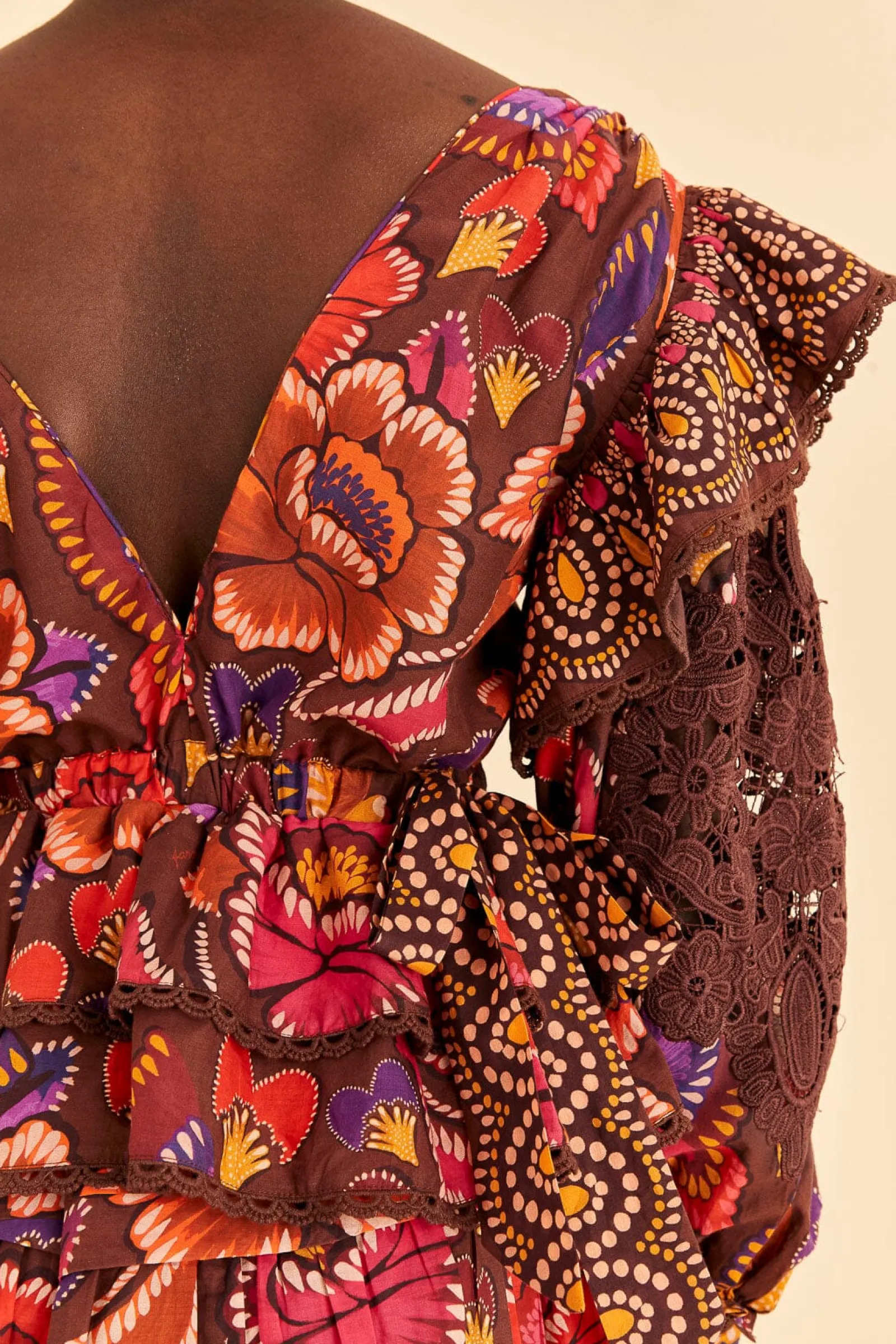 BROWN BRIGHT FLORA BLOUSE