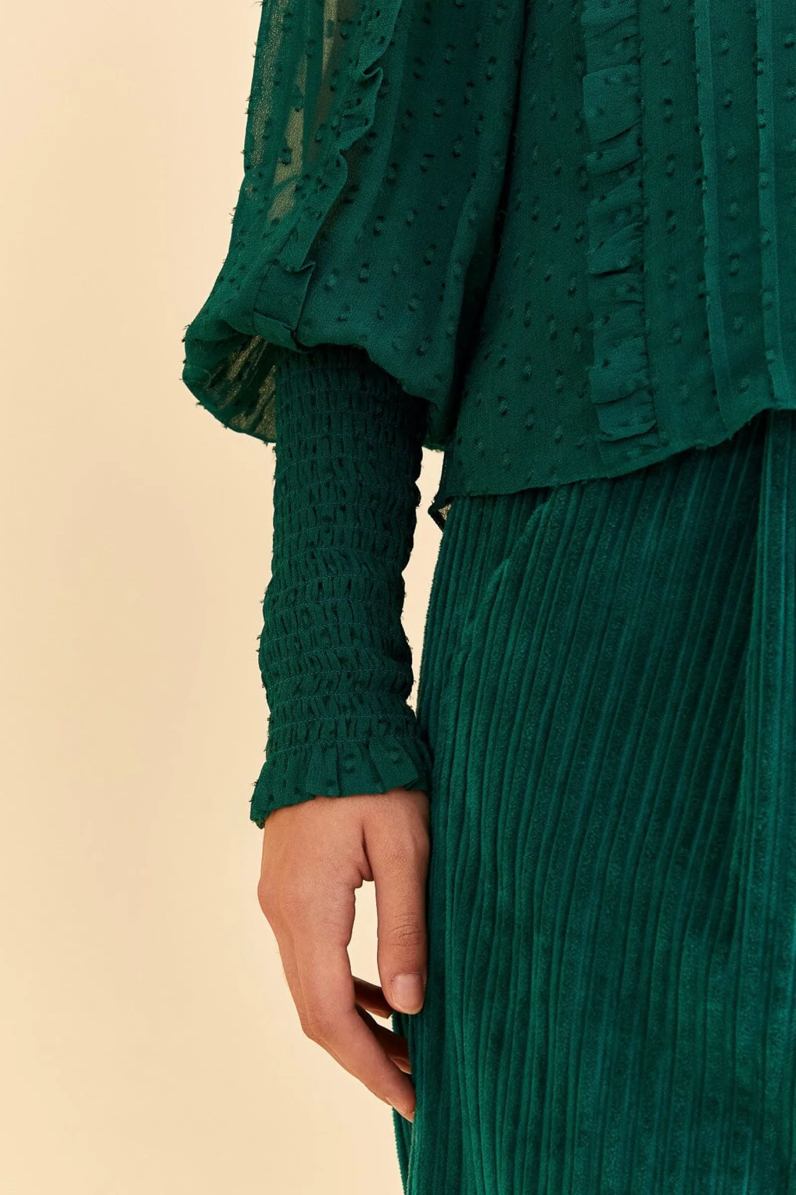 EMERALD RUFFLE LONG SLEEVE BLOUSE