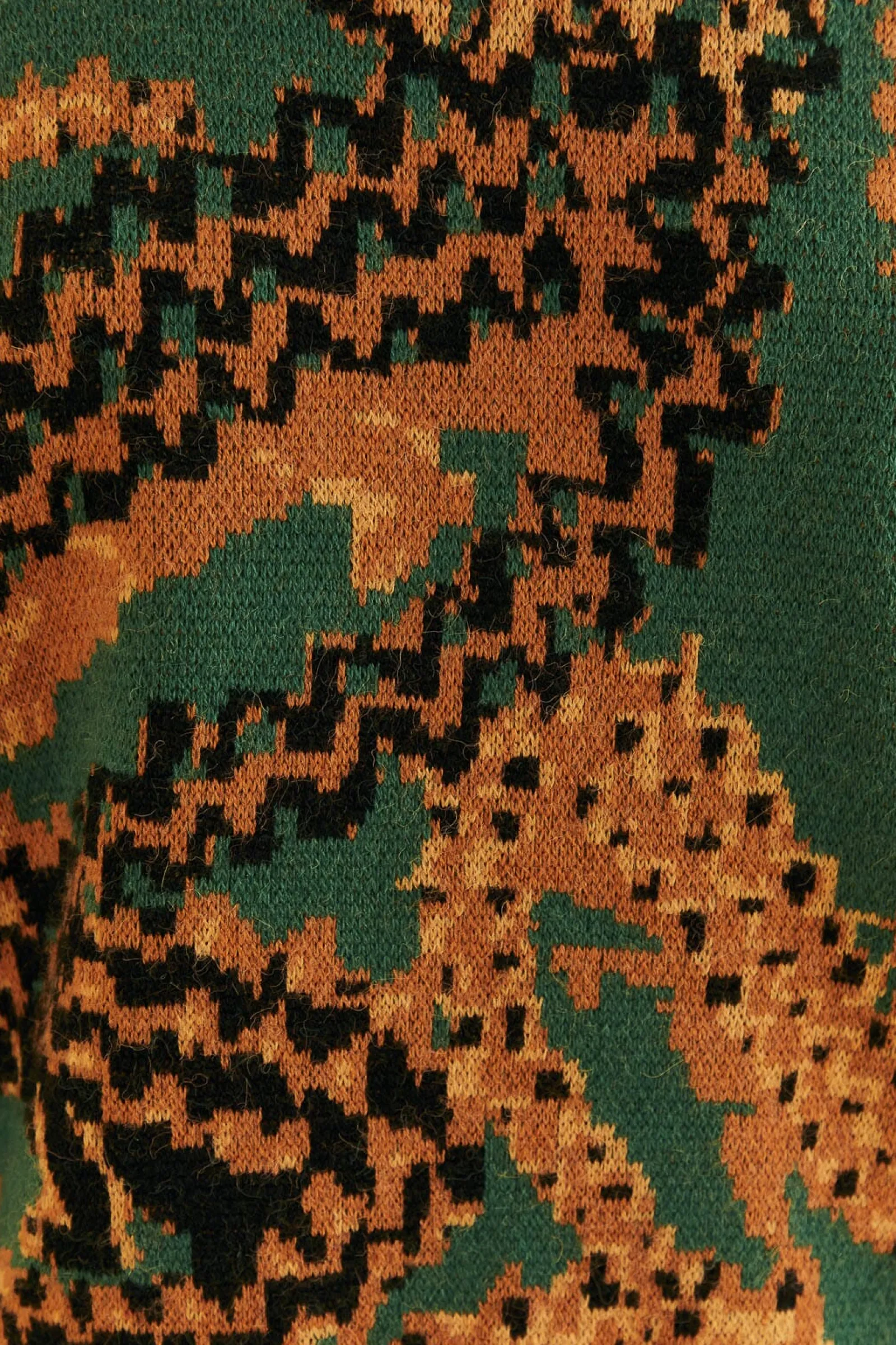 GREEN CROCO KNIT SWEATER