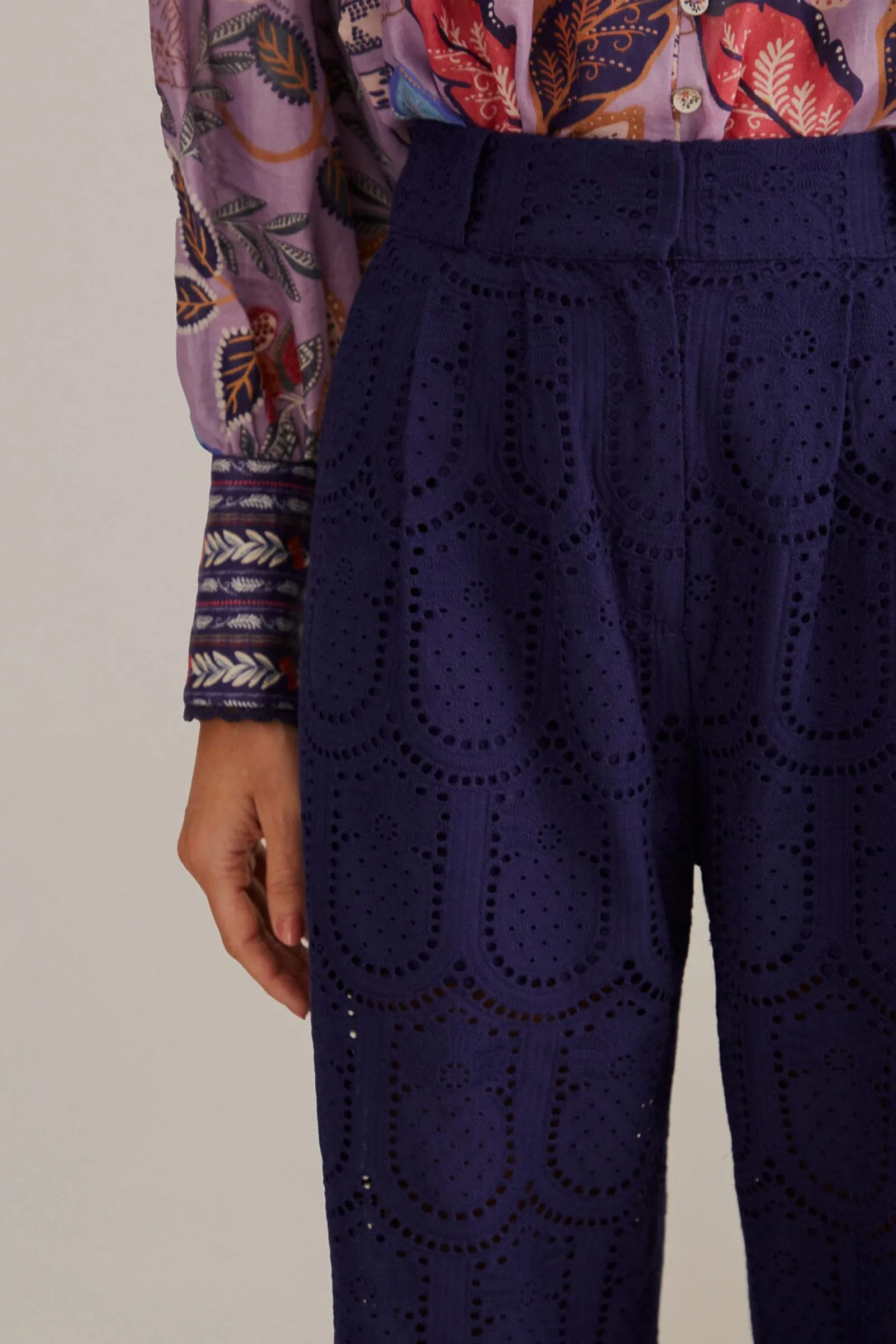 NAVY BLUE PINEAPPLE EYELET PANTS