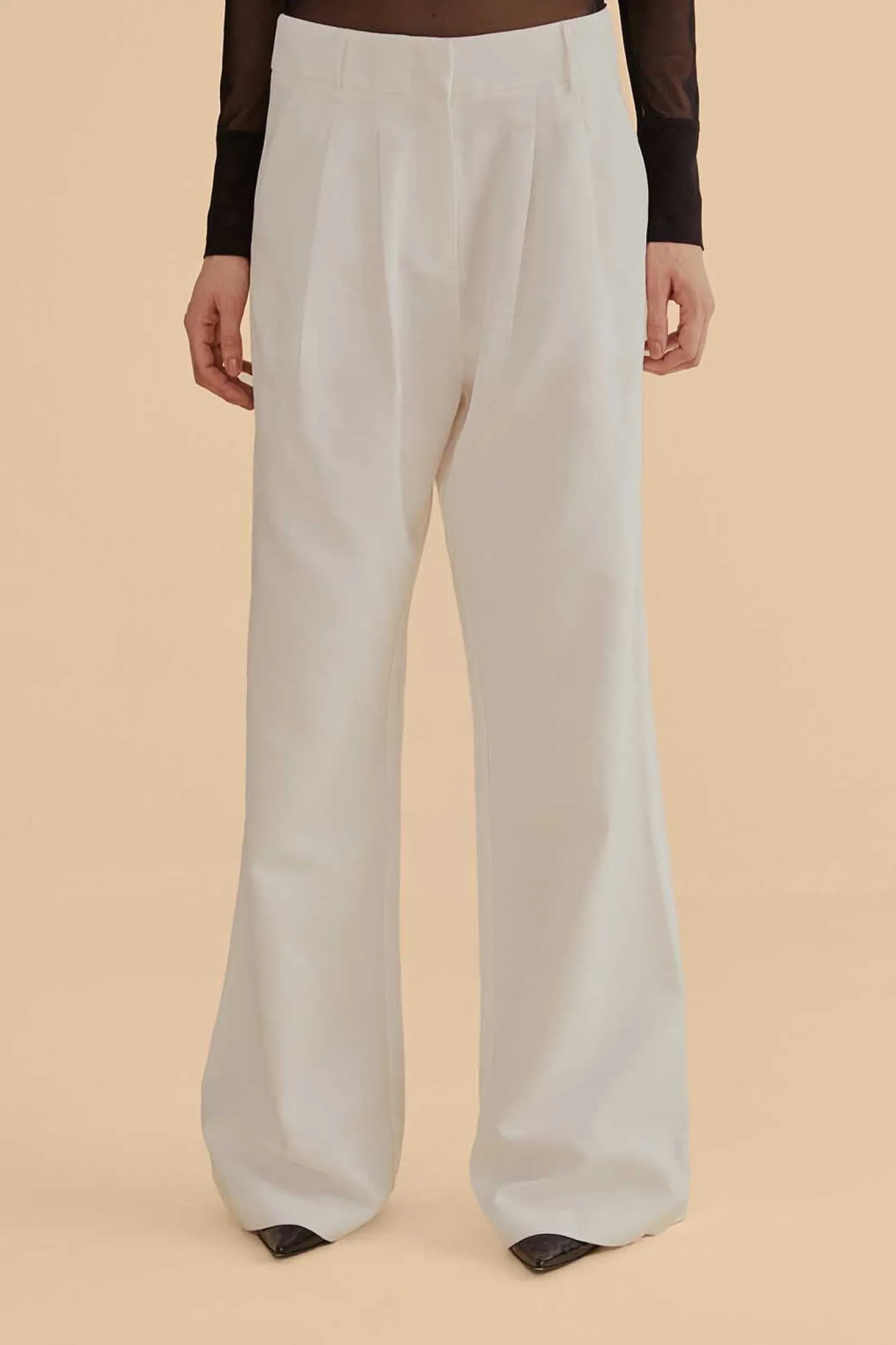 OFF-WHITE WIDE PANTS