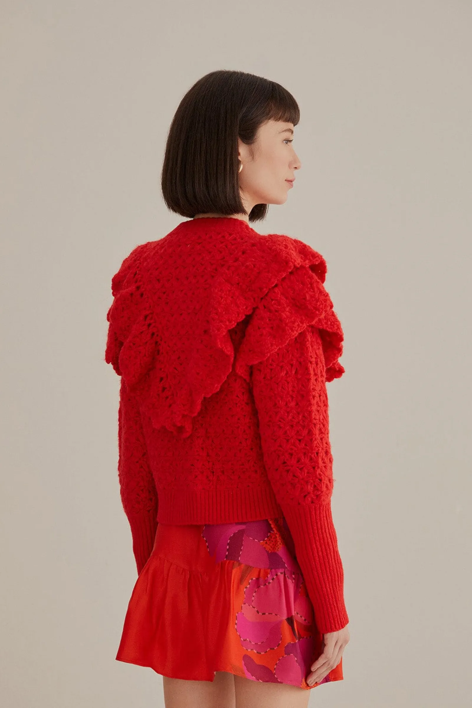 RED FLOWER TEXTURE KNIT CARDIGAN
